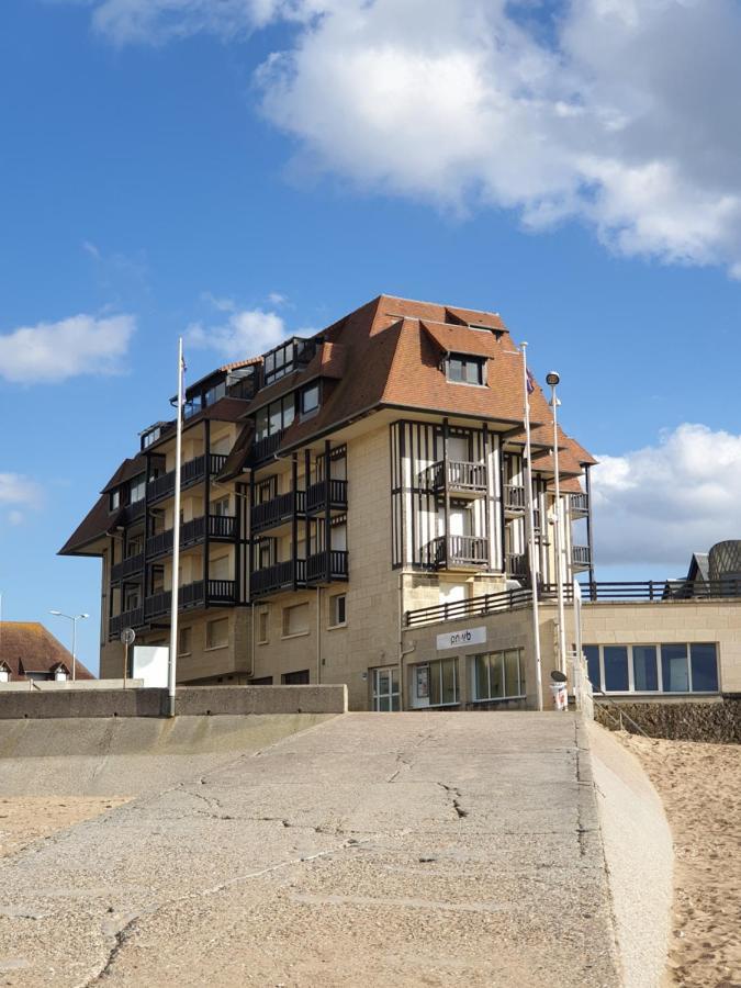 M2M Studio Magnifique Vue Mer - Avec Balcon - Les Pieds Dans L Eau! Blonville-sur-Mer Eksteriør billede