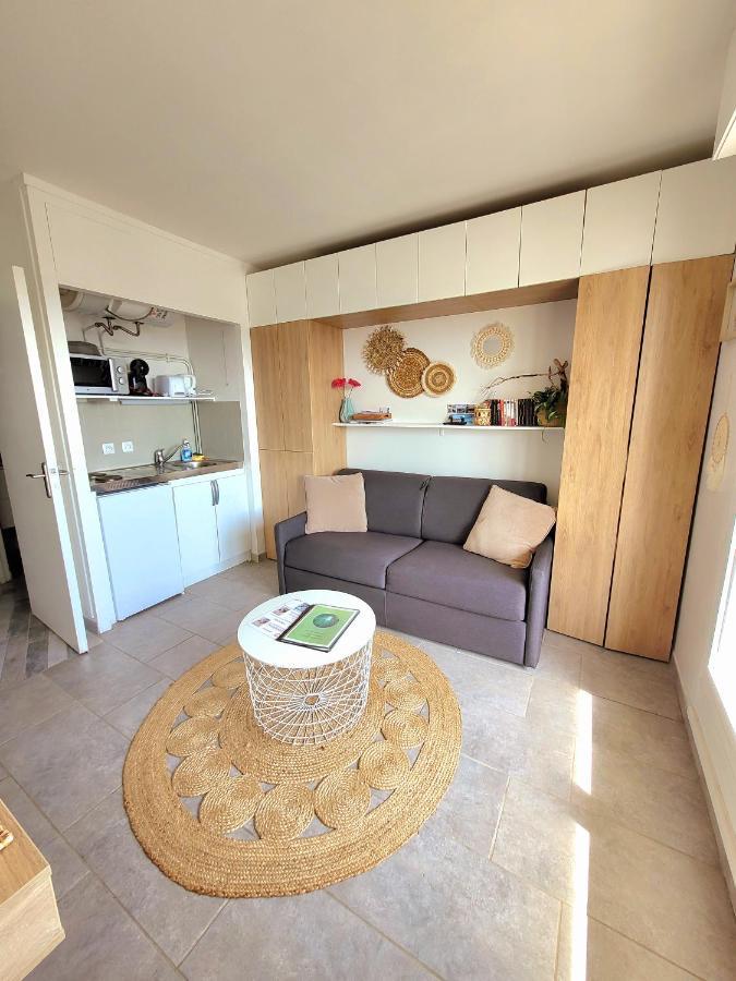 M2M Studio Magnifique Vue Mer - Avec Balcon - Les Pieds Dans L Eau! Blonville-sur-Mer Eksteriør billede