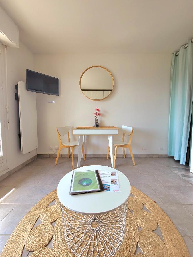 M2M Studio Magnifique Vue Mer - Avec Balcon - Les Pieds Dans L Eau! Blonville-sur-Mer Eksteriør billede